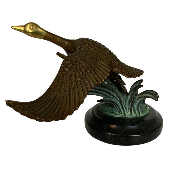 Enesco Flying Wild Canadian Goose Figurine Marble Base Solid Brass Patina 1980s - Picture 2 of 7